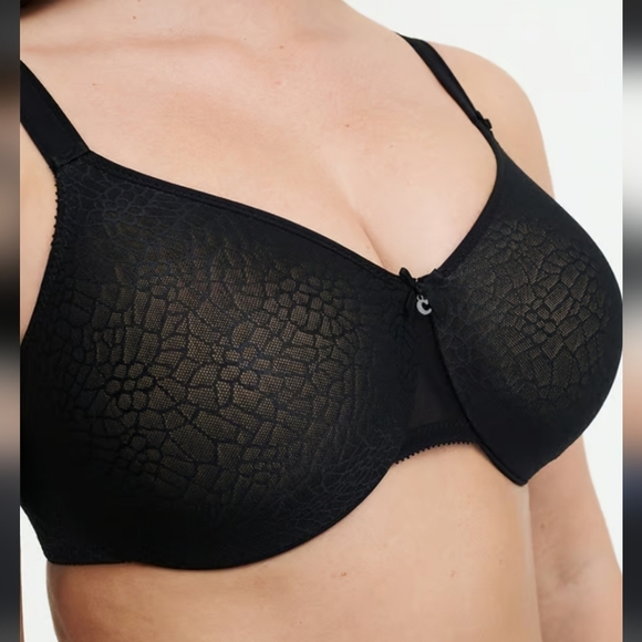  Chantelle Magnifique Seamless Unlined Minimizer Black 32 C - Picture 8 of 9